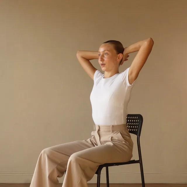 Isometric Neck Extension